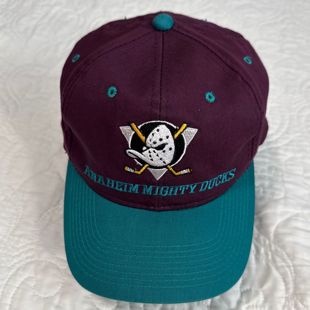 vintage 1990s Anaheim Mighty Ducks snapback - OSFA